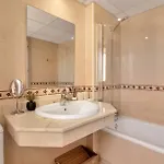 度假居 Townhouse With Ocean Views, Bbq, Elevator, Padel And Pool - Costa Galera Park 25 埃斯特波纳