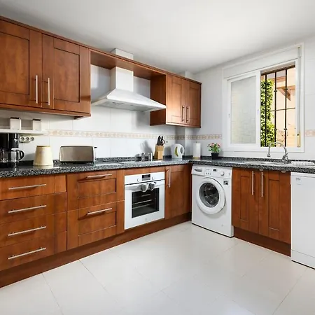 Townhouse With Ocean Views, Bbq, Elevator, Padel And Pool - Costa Galera Park 25 Hébergement de vacances Estepona